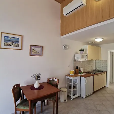 Apartments Marija Lastovo Exterior photo