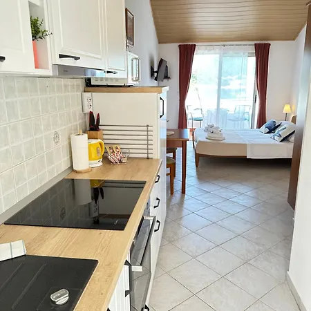 Apartments Marija Lastovo Exterior photo