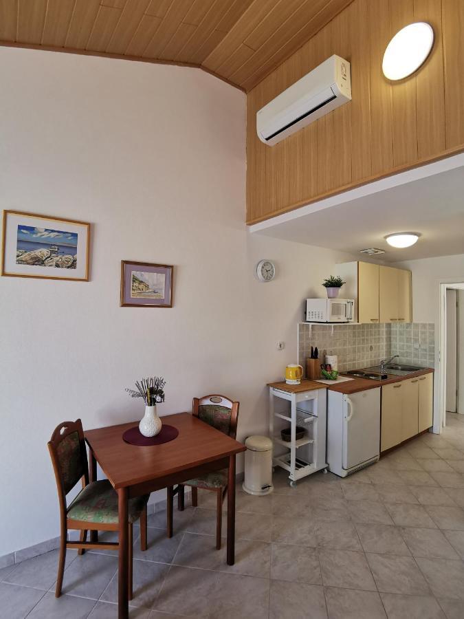 Apartment Marija Lastovo